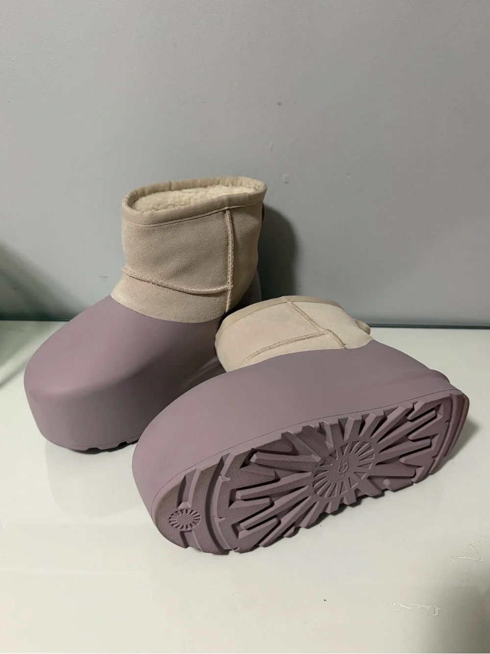 UGG Women's Short Platform Boot in Beige and Mauve